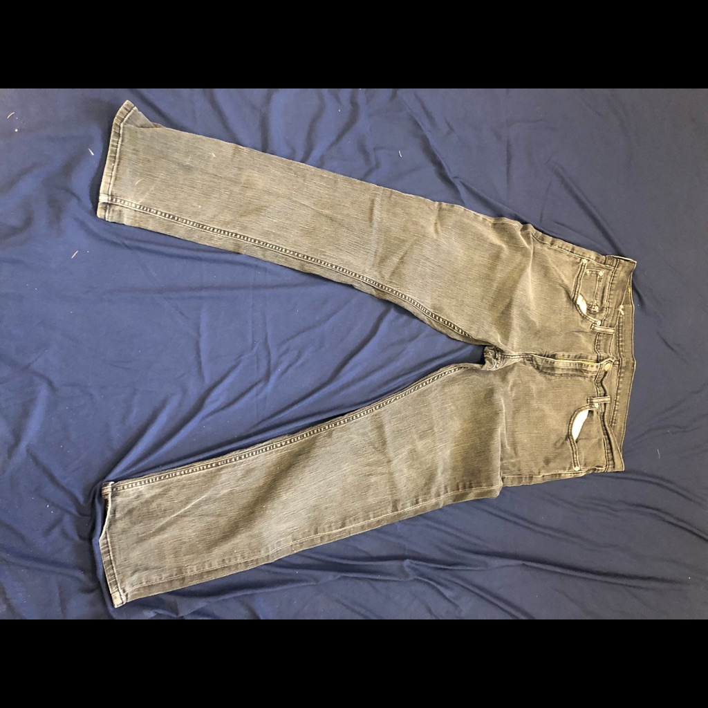 36x34 Previously Owned Levi Jeans